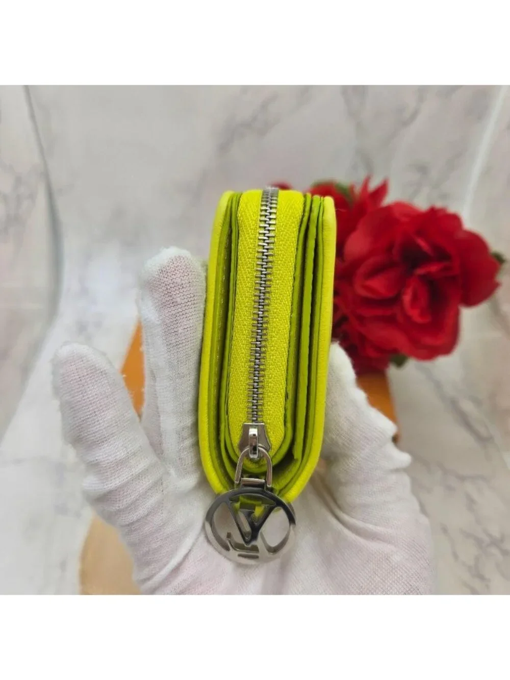 Louis Vuitton Portefeuille Lou Yellow Fold Wallet